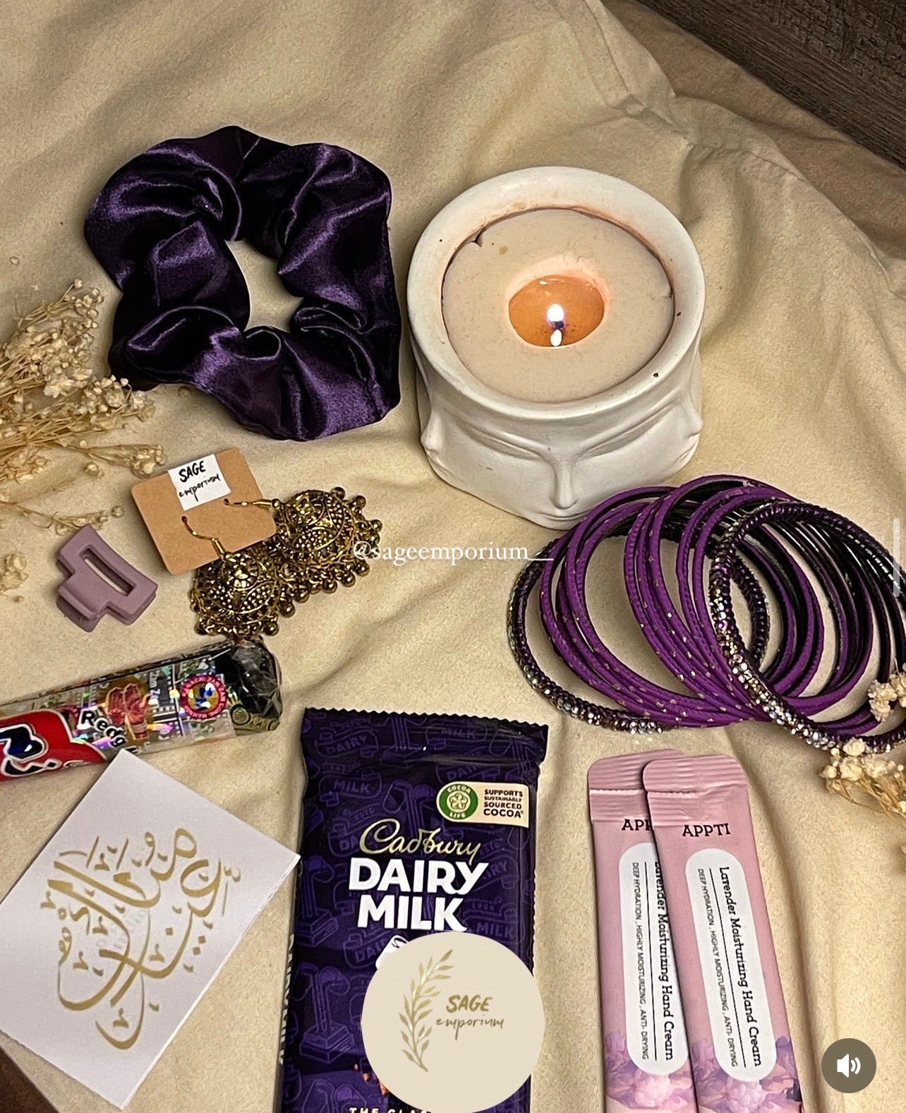 Purple/Mauve