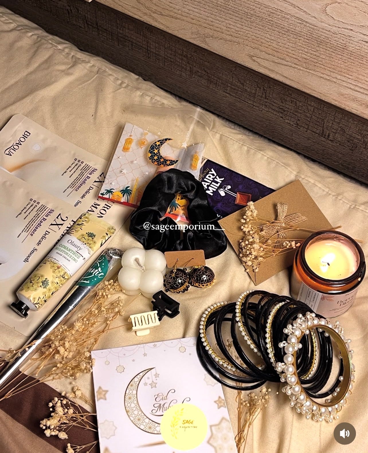 Black Large Hamper
