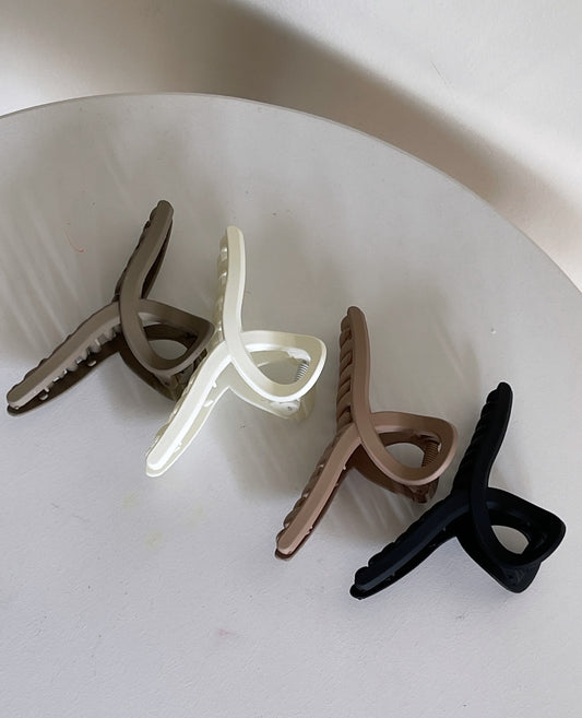 CLAW CLIPS