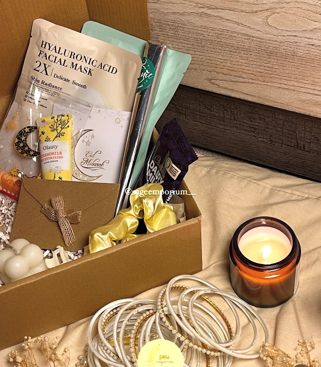 White Large Hamper