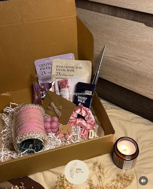 Baby Pink Large Hamper