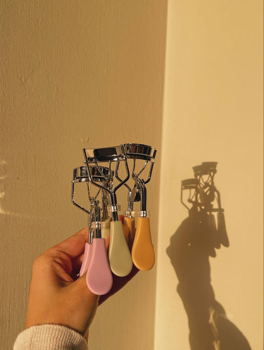 LASH CURLER