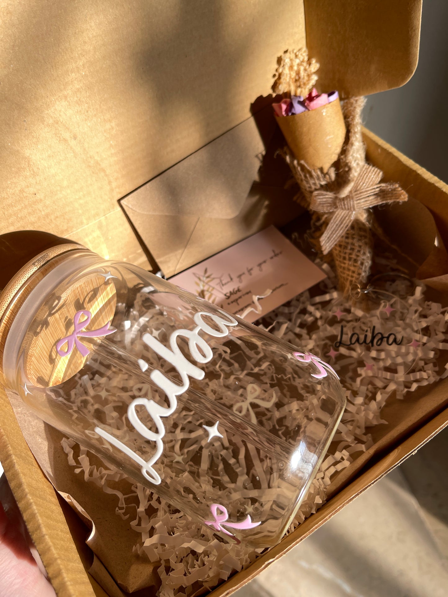 Tumbler & Keychain Hamper