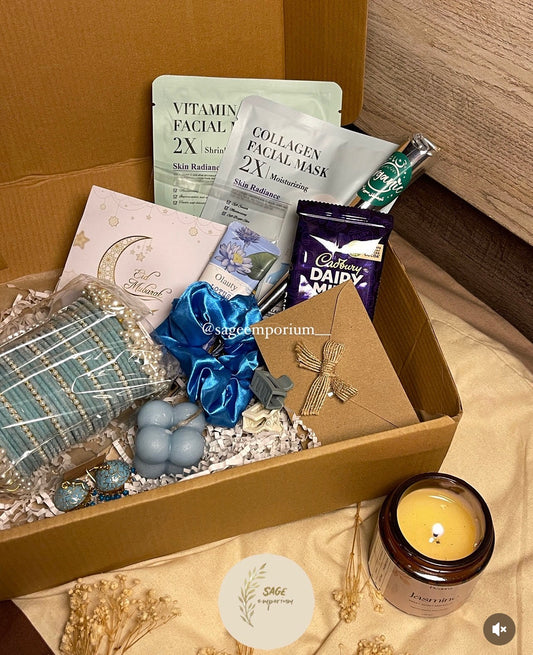 Baby Blue Large Hamper